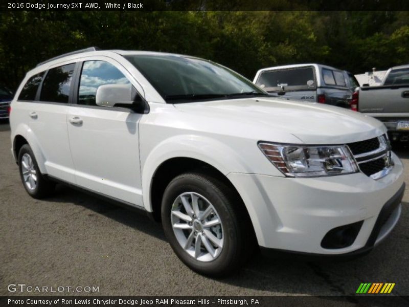 Front 3/4 View of 2016 Journey SXT AWD
