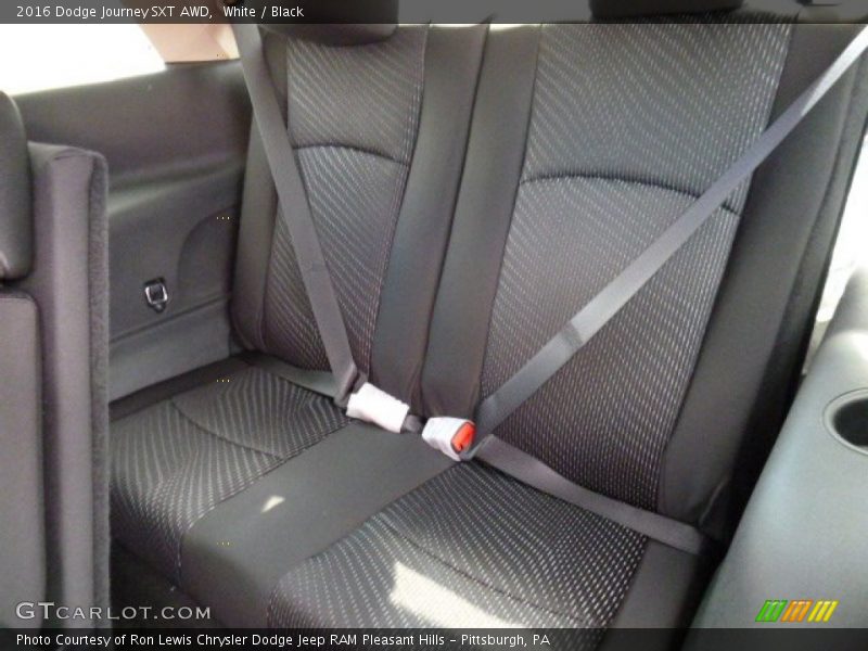 White / Black 2016 Dodge Journey SXT AWD