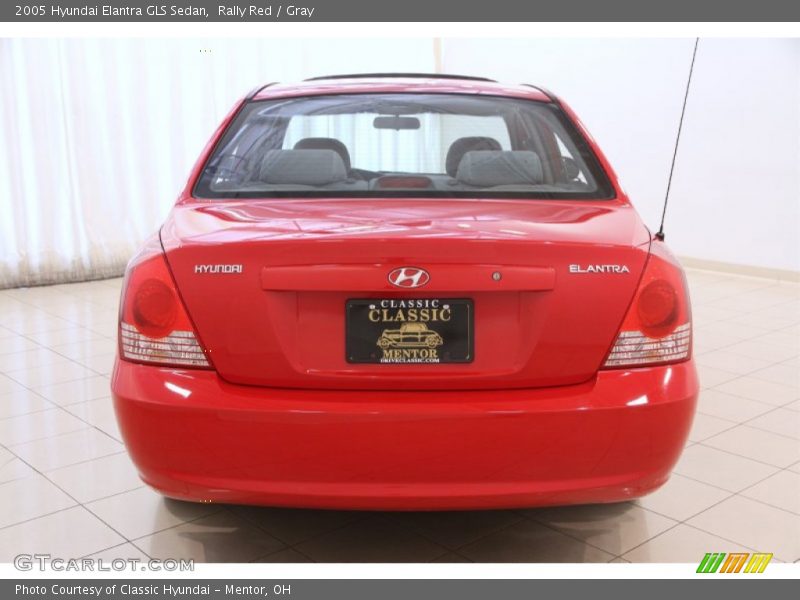 Rally Red / Gray 2005 Hyundai Elantra GLS Sedan