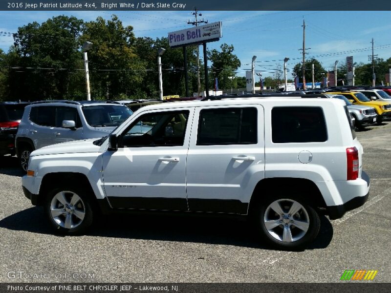 Bright White / Dark Slate Gray 2016 Jeep Patriot Latitude 4x4