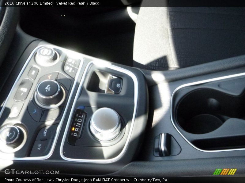 Velvet Red Pearl / Black 2016 Chrysler 200 Limited