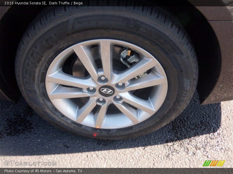 Dark Truffle / Beige 2016 Hyundai Sonata SE