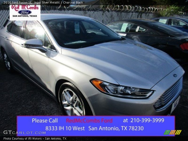 Ingot Silver Metallic / Charcoal Black 2016 Ford Fusion SE