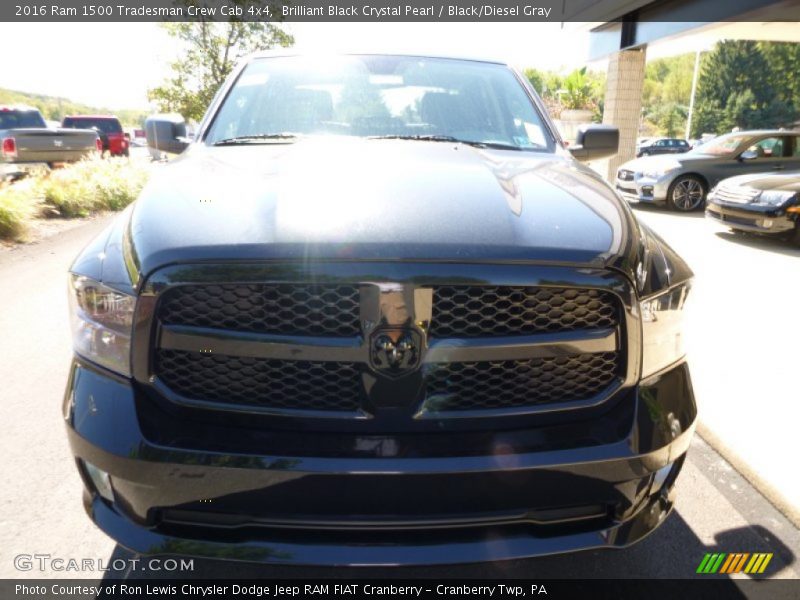 Brilliant Black Crystal Pearl / Black/Diesel Gray 2016 Ram 1500 Tradesman Crew Cab 4x4