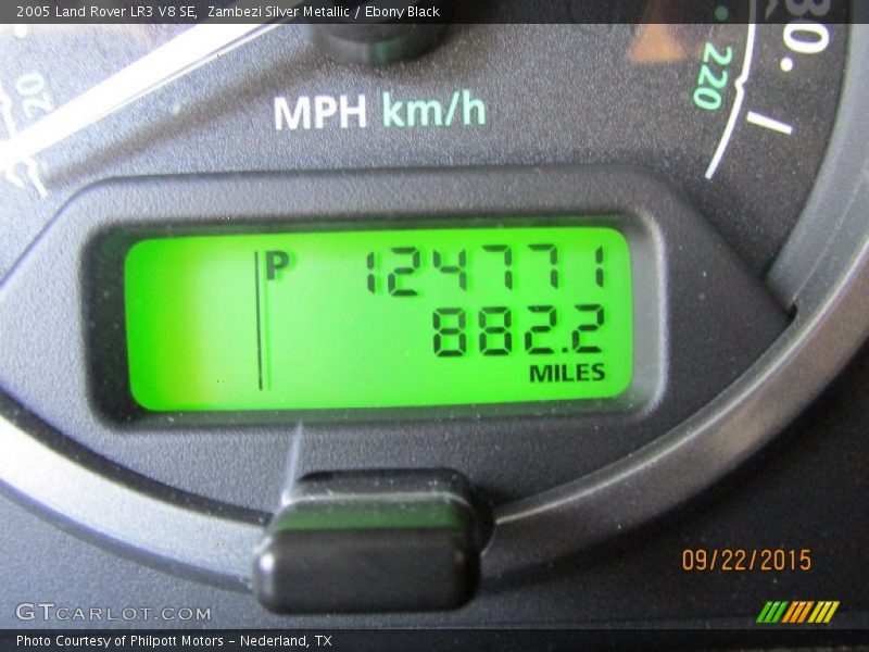Zambezi Silver Metallic / Ebony Black 2005 Land Rover LR3 V8 SE