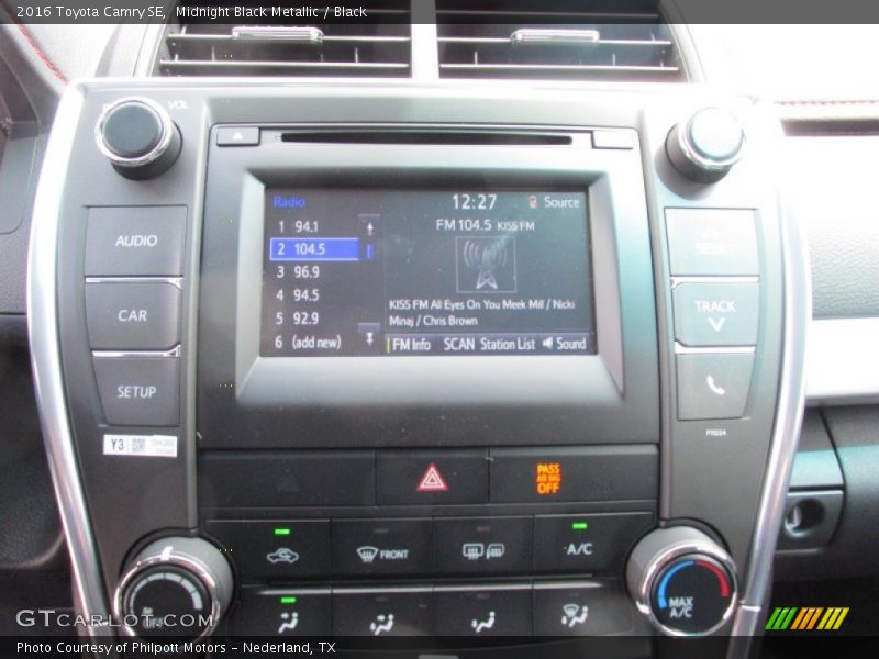 Midnight Black Metallic / Black 2016 Toyota Camry SE