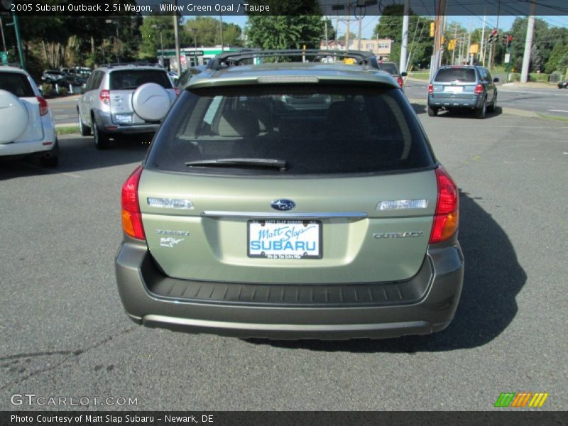 Willow Green Opal / Taupe 2005 Subaru Outback 2.5i Wagon