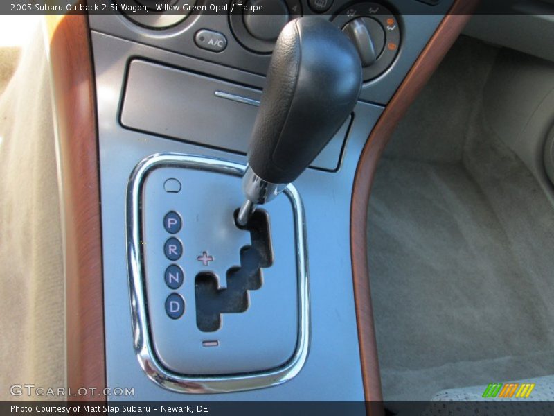 Willow Green Opal / Taupe 2005 Subaru Outback 2.5i Wagon
