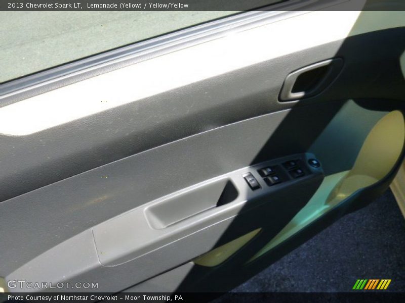 Lemonade (Yellow) / Yellow/Yellow 2013 Chevrolet Spark LT