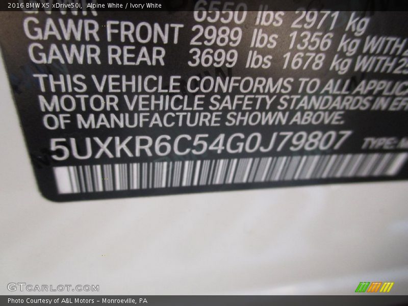 Alpine White / Ivory White 2016 BMW X5 xDrive50i