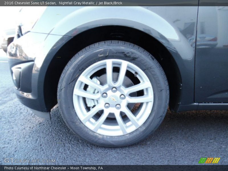 Nightfall Gray Metallic / Jet Black/Brick 2016 Chevrolet Sonic LT Sedan