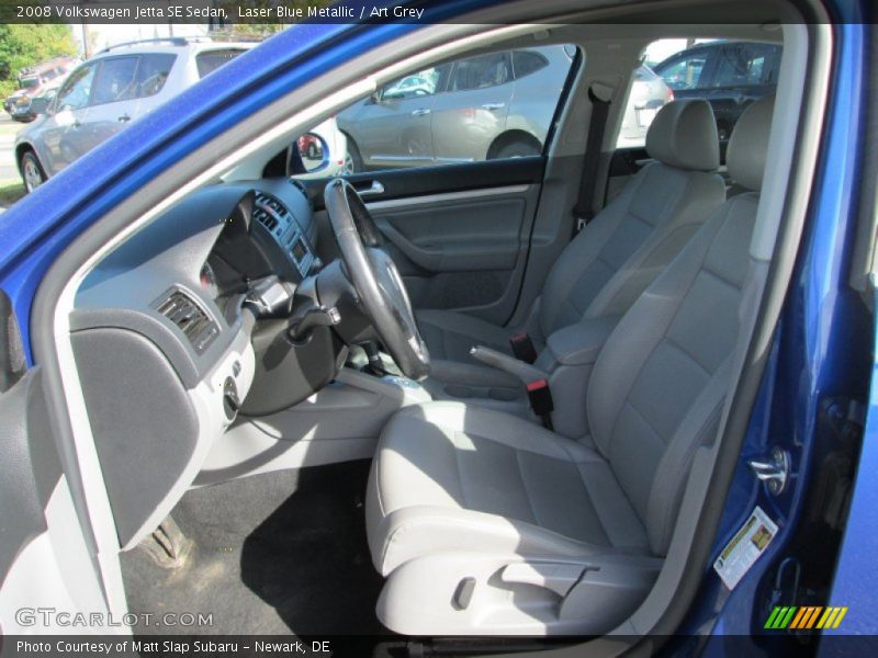 Front Seat of 2008 Jetta SE Sedan