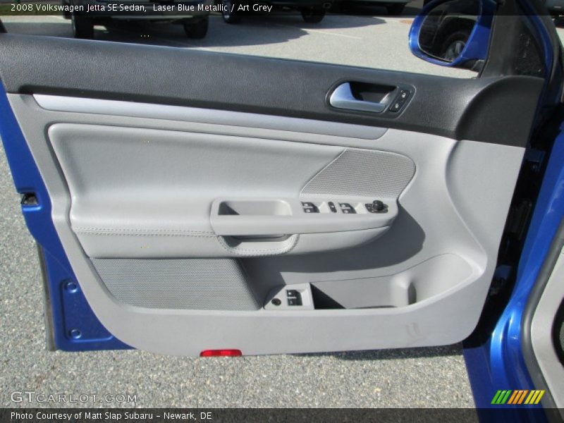 Door Panel of 2008 Jetta SE Sedan