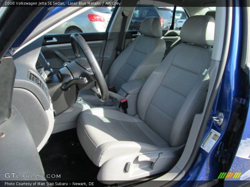 Front Seat of 2008 Jetta SE Sedan
