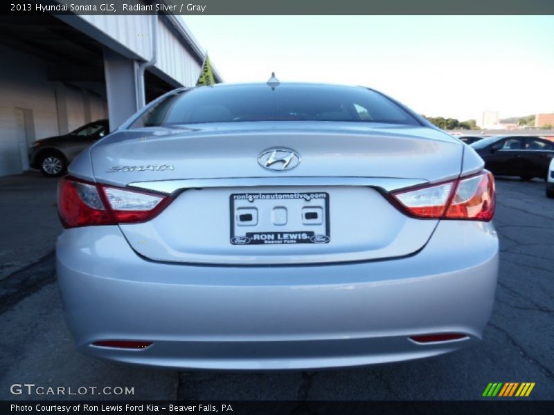 Radiant Silver / Gray 2013 Hyundai Sonata GLS