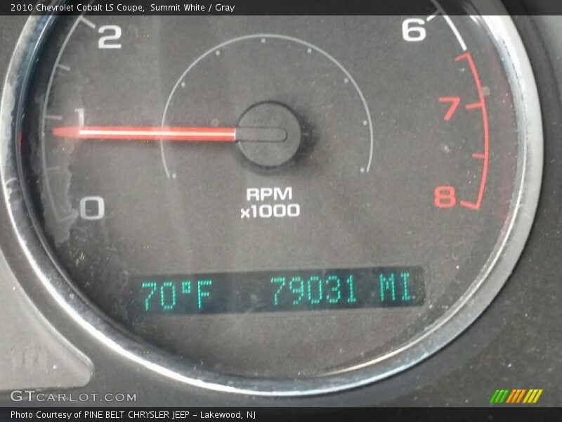 Summit White / Gray 2010 Chevrolet Cobalt LS Coupe