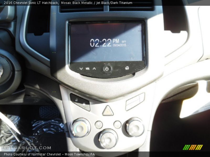 Mosaic Black Metallic / Jet Black/Dark Titanium 2016 Chevrolet Sonic LT Hatchback