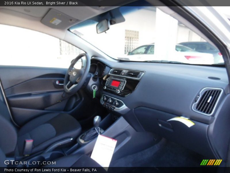  2016 Rio LX Sedan Black Interior