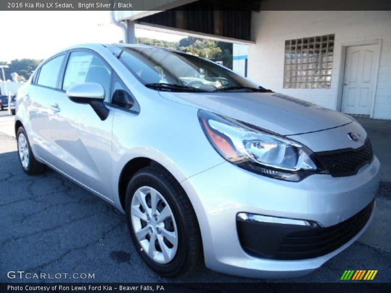 Bright Silver / Black 2016 Kia Rio LX Sedan