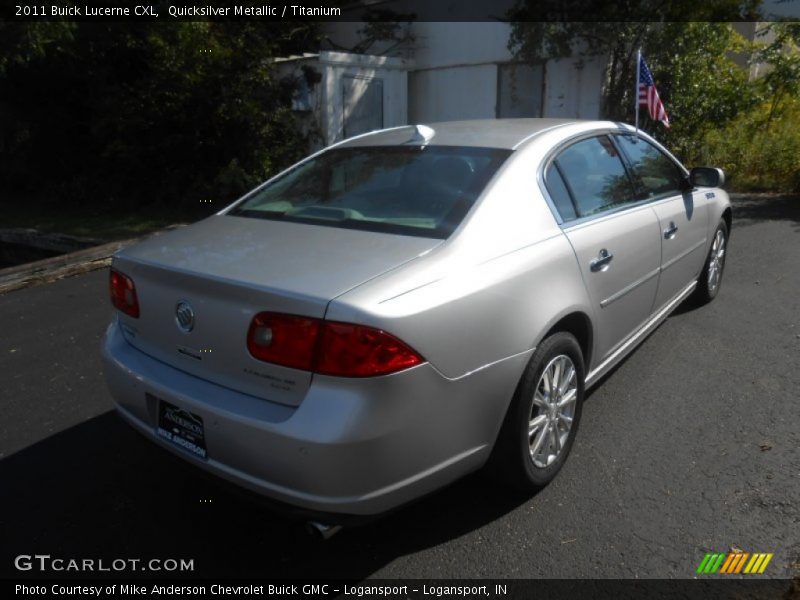 Quicksilver Metallic / Titanium 2011 Buick Lucerne CXL