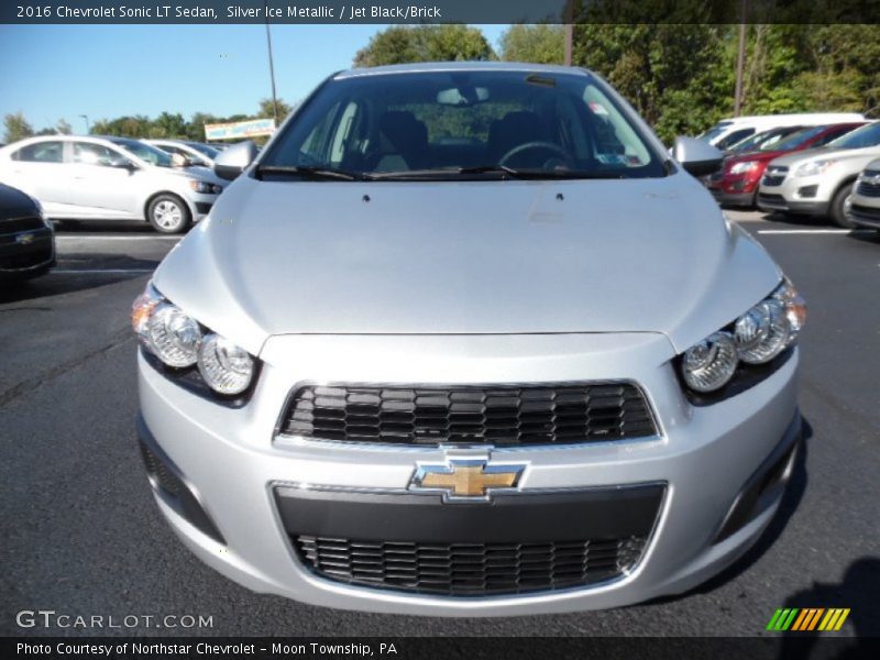 Silver Ice Metallic / Jet Black/Brick 2016 Chevrolet Sonic LT Sedan