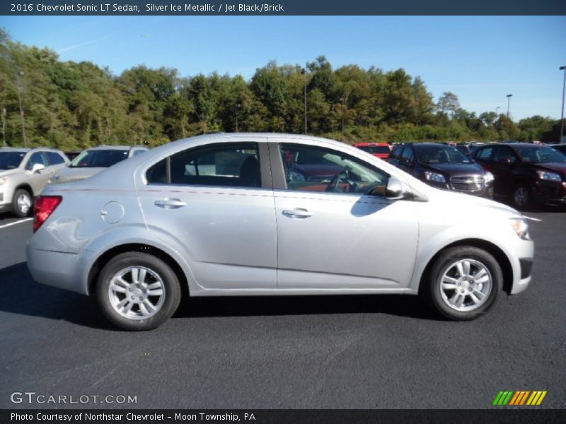 Silver Ice Metallic / Jet Black/Brick 2016 Chevrolet Sonic LT Sedan