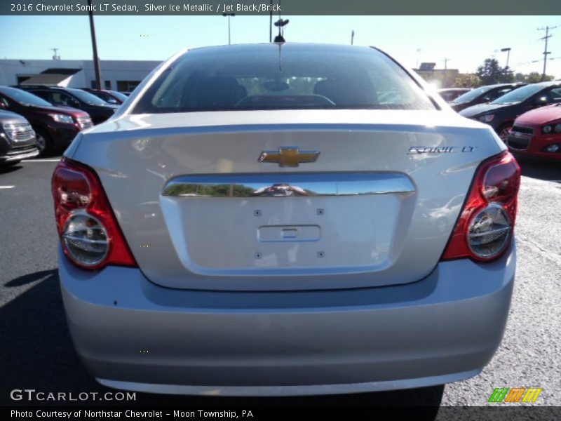 Silver Ice Metallic / Jet Black/Brick 2016 Chevrolet Sonic LT Sedan