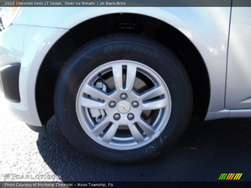 Silver Ice Metallic / Jet Black/Brick 2016 Chevrolet Sonic LT Sedan