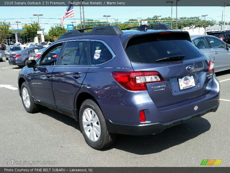 Twilight Blue Metallic / Warm Ivory 2016 Subaru Outback 2.5i Premium