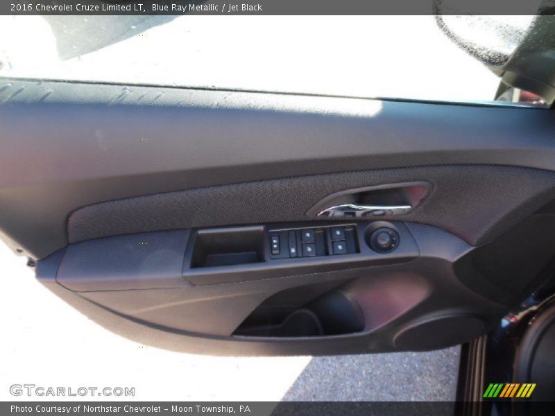 Blue Ray Metallic / Jet Black 2016 Chevrolet Cruze Limited LT