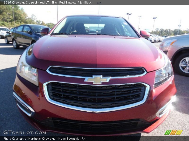 Siren Red Tintcoat / Jet Black 2016 Chevrolet Cruze Limited LT