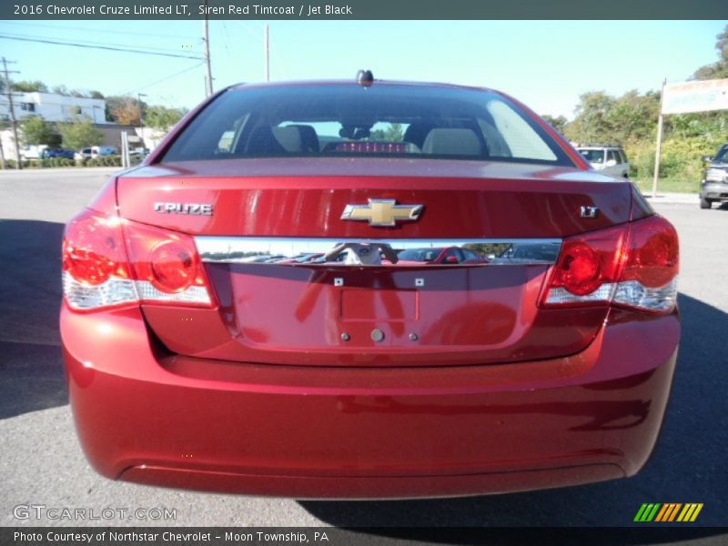 Siren Red Tintcoat / Jet Black 2016 Chevrolet Cruze Limited LT