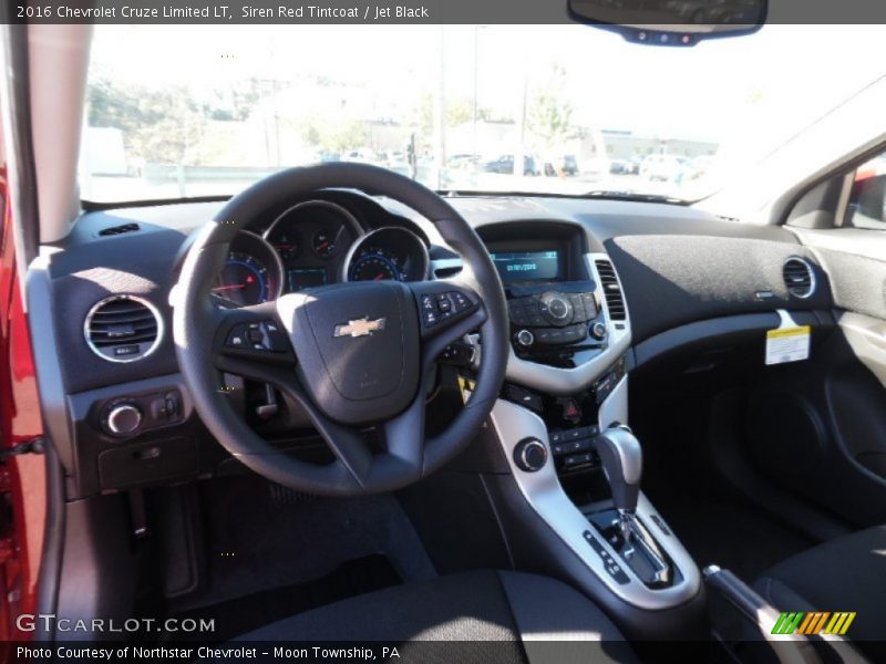 Siren Red Tintcoat / Jet Black 2016 Chevrolet Cruze Limited LT