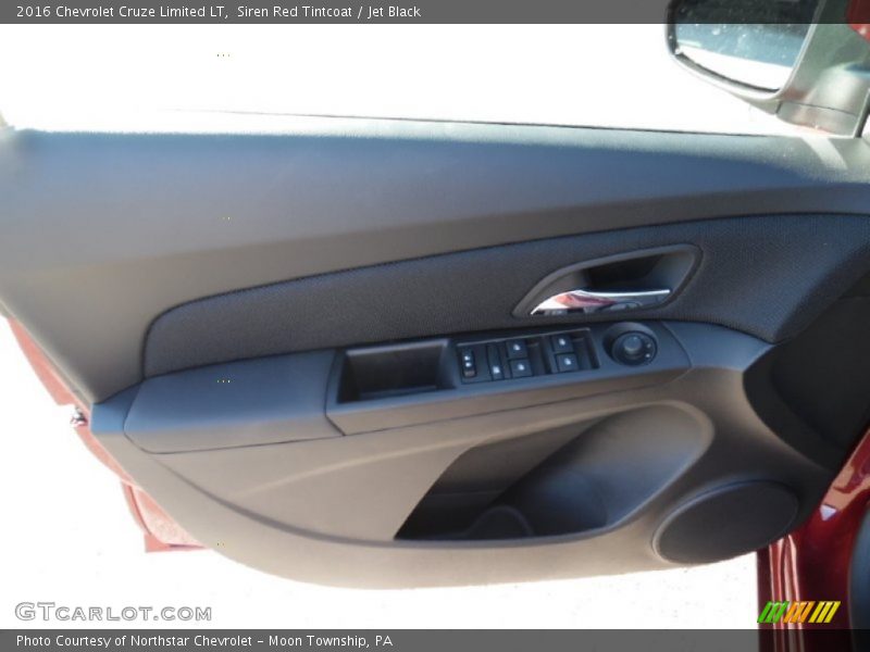 Siren Red Tintcoat / Jet Black 2016 Chevrolet Cruze Limited LT