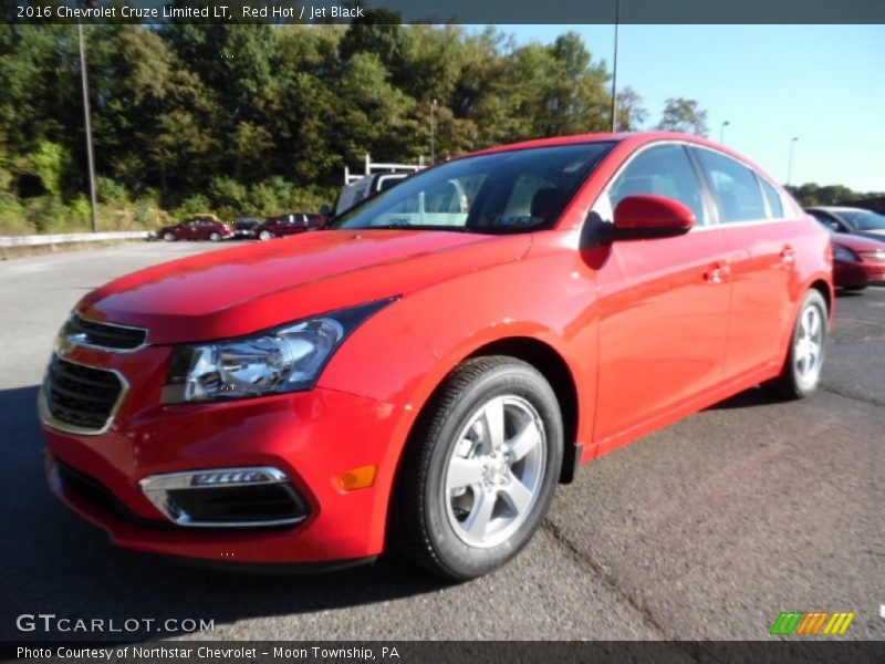 Red Hot / Jet Black 2016 Chevrolet Cruze Limited LT