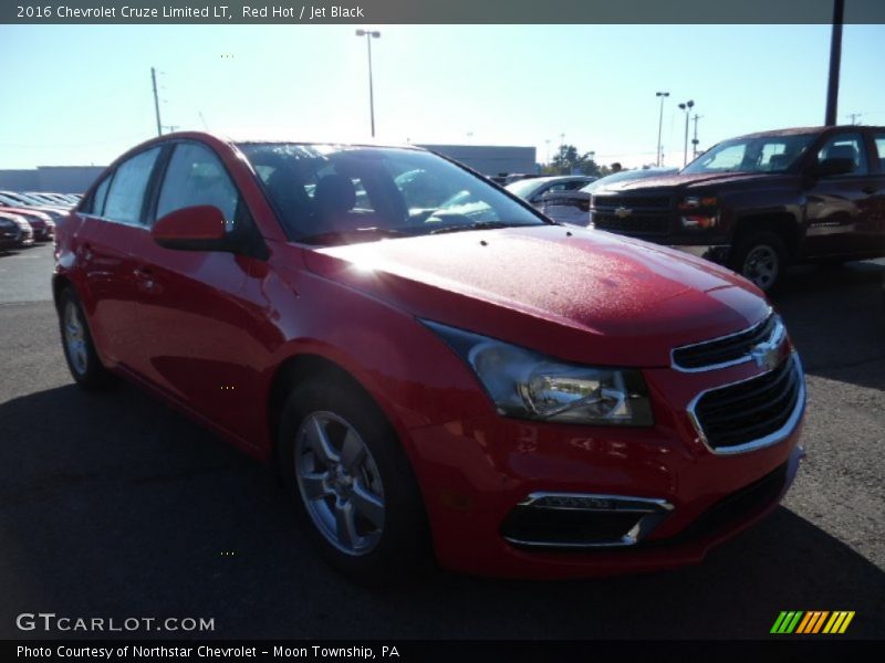 Red Hot / Jet Black 2016 Chevrolet Cruze Limited LT