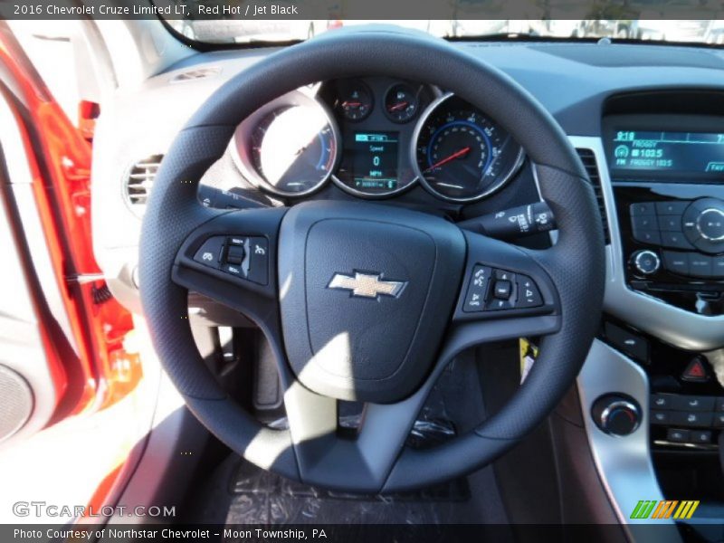 Red Hot / Jet Black 2016 Chevrolet Cruze Limited LT