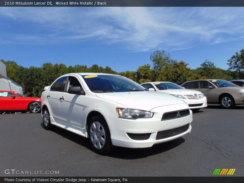Wicked White Metallic / Black 2010 Mitsubishi Lancer DE