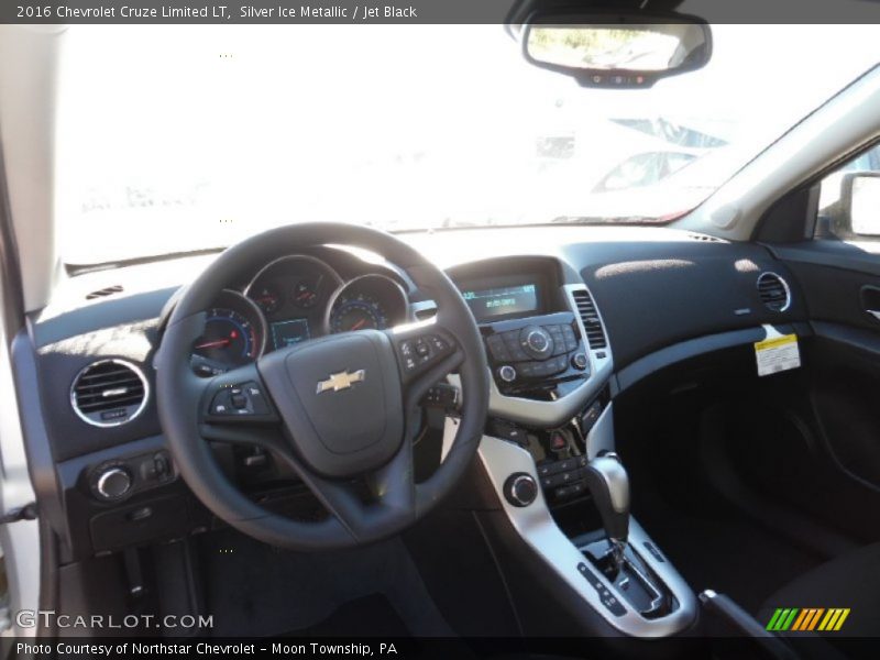 Silver Ice Metallic / Jet Black 2016 Chevrolet Cruze Limited LT