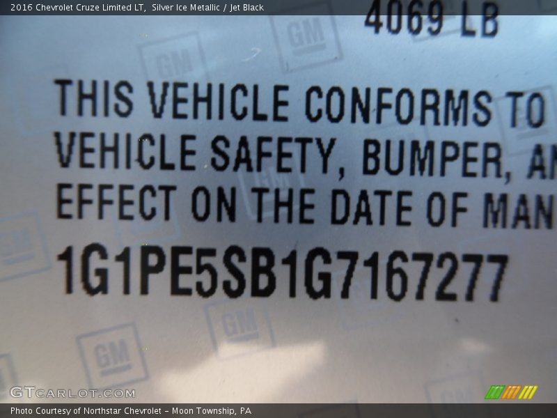 Silver Ice Metallic / Jet Black 2016 Chevrolet Cruze Limited LT