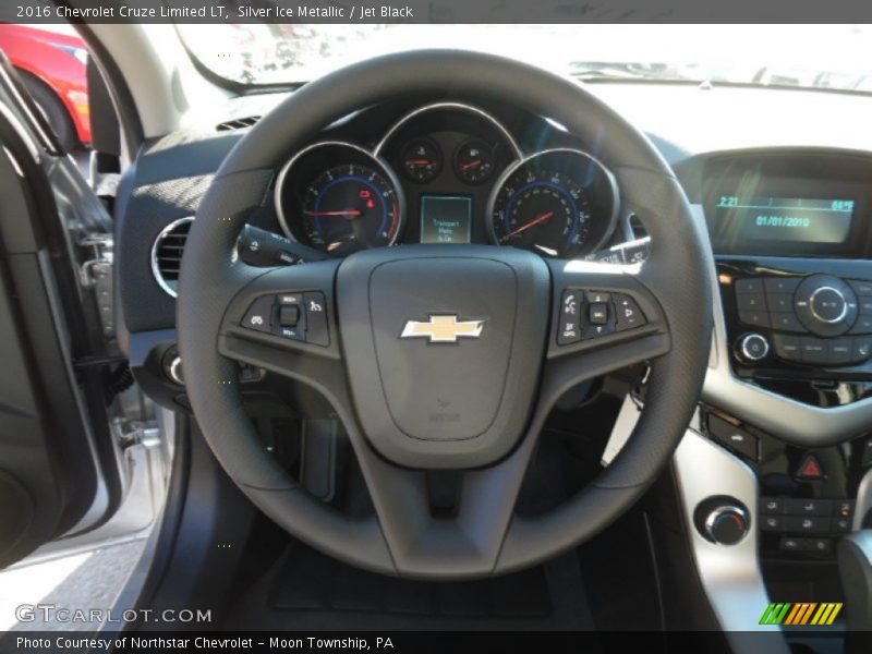 Silver Ice Metallic / Jet Black 2016 Chevrolet Cruze Limited LT