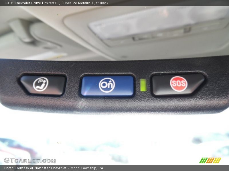 Silver Ice Metallic / Jet Black 2016 Chevrolet Cruze Limited LT