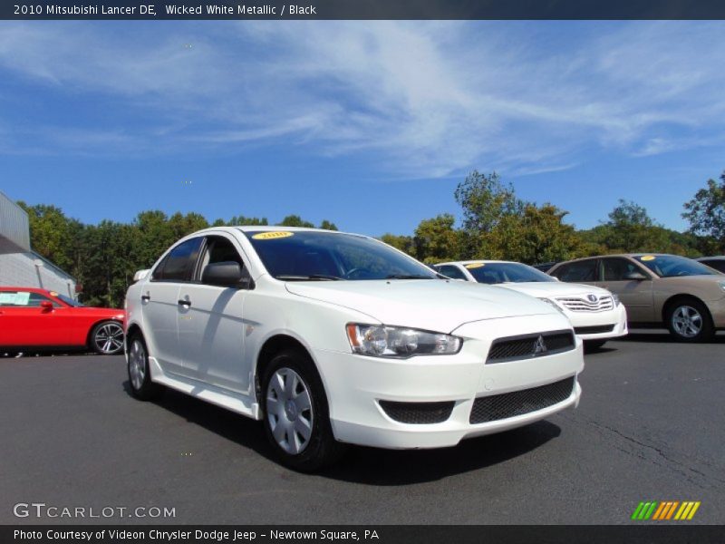Wicked White Metallic / Black 2010 Mitsubishi Lancer DE