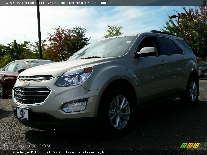 Champagne Silver Metallic / Light Titanium 2016 Chevrolet Equinox LT