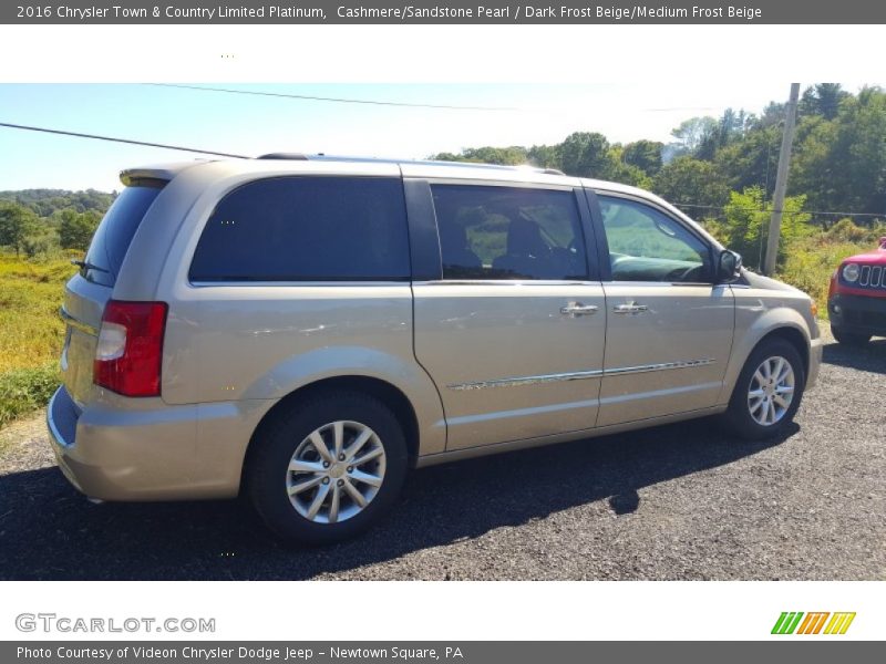 Cashmere/Sandstone Pearl / Dark Frost Beige/Medium Frost Beige 2016 Chrysler Town & Country Limited Platinum