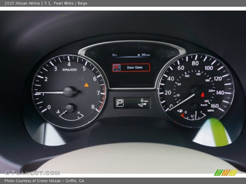 Pearl White / Beige 2015 Nissan Altima 2.5 S