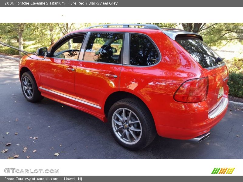 Pure Red / Black/Steel Grey 2006 Porsche Cayenne S Titanium