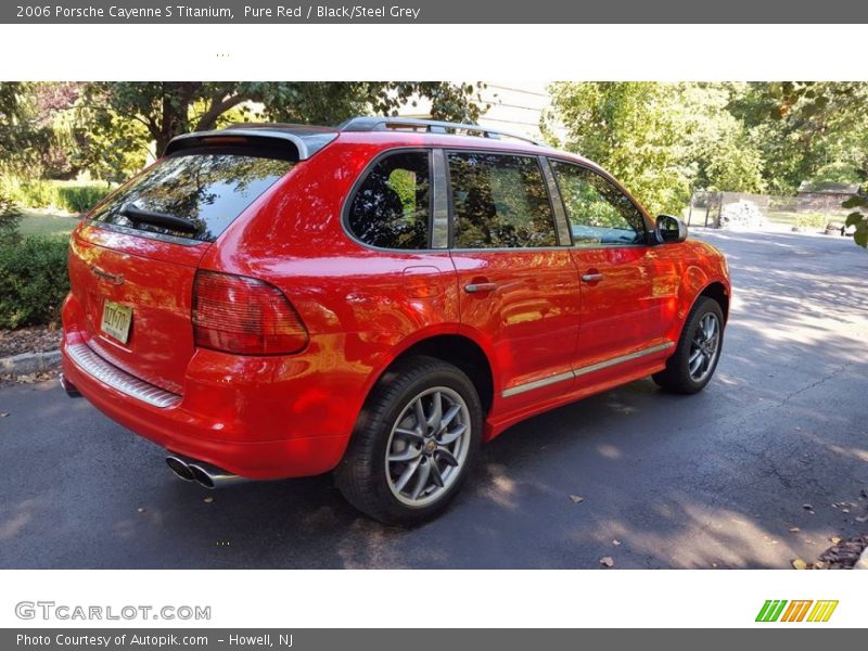 Pure Red / Black/Steel Grey 2006 Porsche Cayenne S Titanium