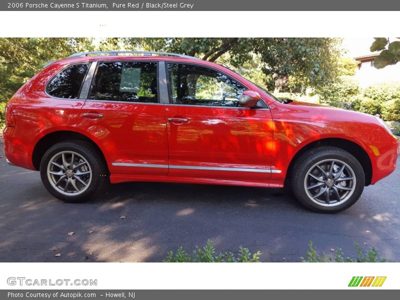 Pure Red / Black/Steel Grey 2006 Porsche Cayenne S Titanium