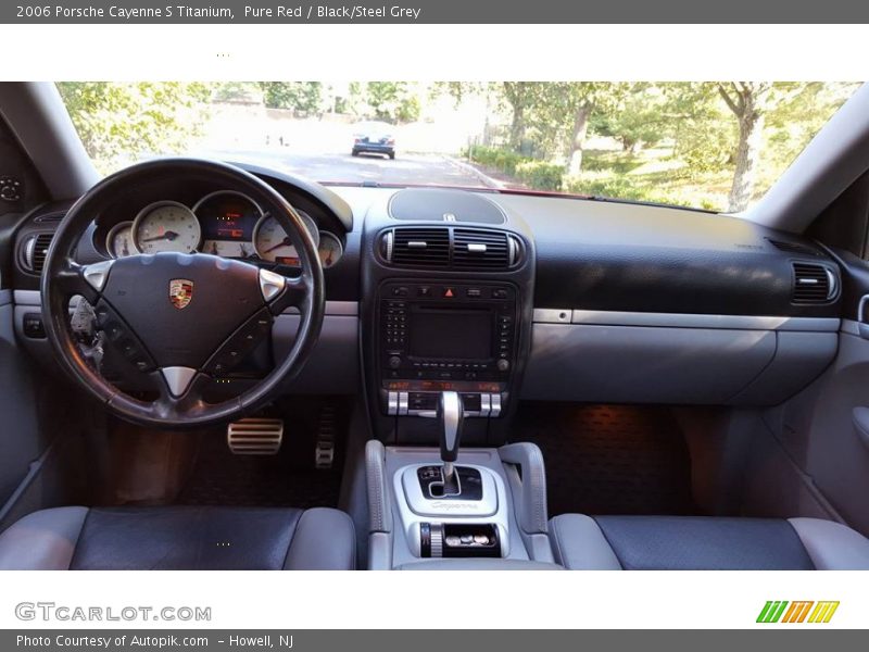 Pure Red / Black/Steel Grey 2006 Porsche Cayenne S Titanium